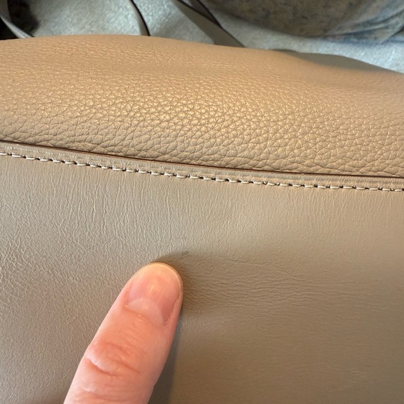 Coach Edie Shoulder Bag 31 with Tea Rose Tooling - Picture 16 of 16